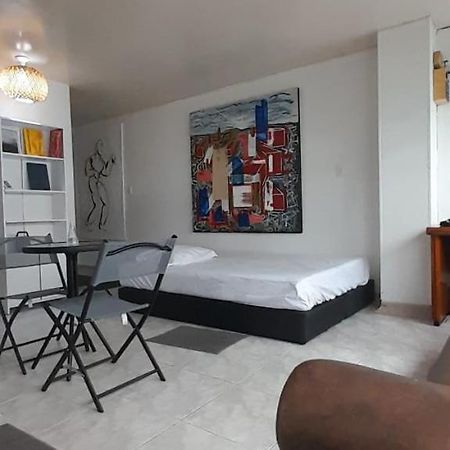 Antonia Santos Apartment บูการามังกา ภายนอก รูปภาพ